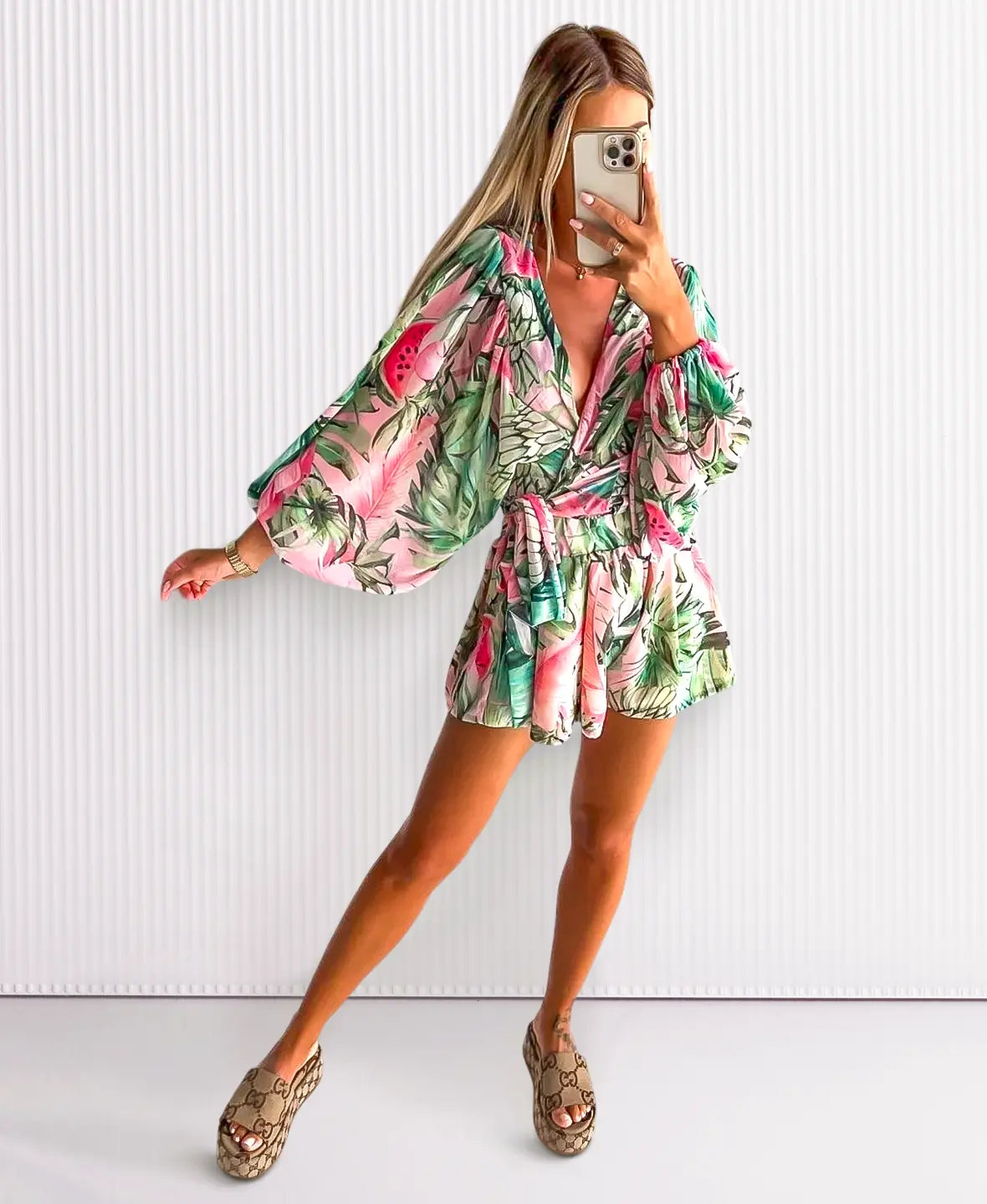 Conjunto Tropical